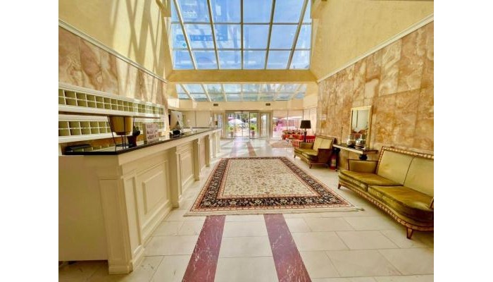 Amh Hotel Durres poza 11