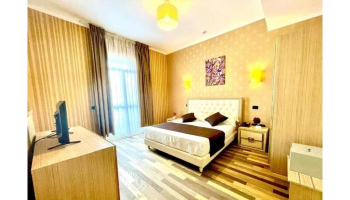 Amh Hotel Durres poza 4