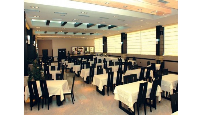 California Resort poza 17