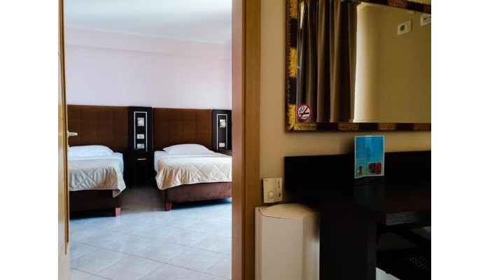 Hotel Nais Beach poza 4