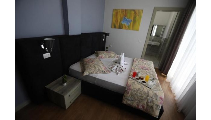 Hotel Perandor Durres poza 5