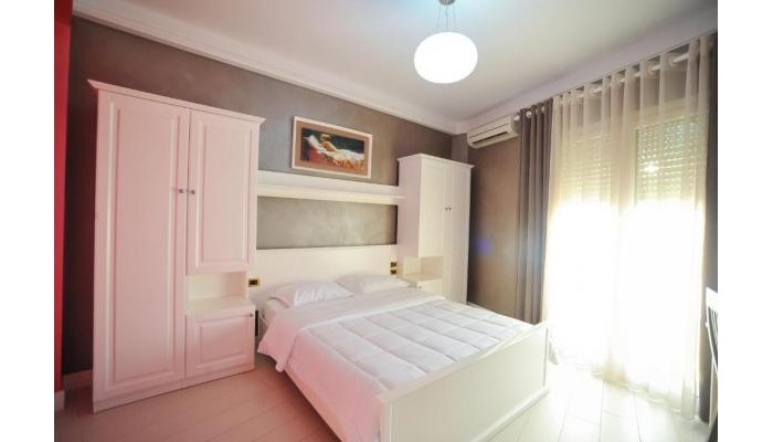 Iliria Internacional Hotel poza 1